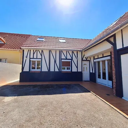 La Casa Cesar Maison avec jardin proche de la mer Appartement