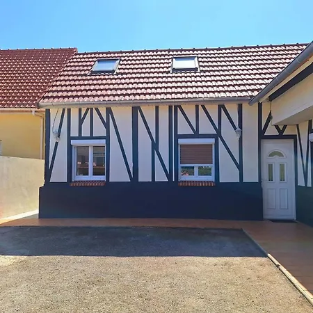 La Casa Cesar Maison avec jardin proche de la mer Appartement
